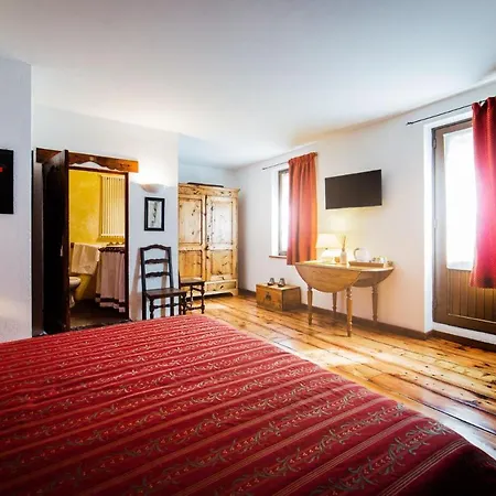 Al Nabuisson 奥斯塔