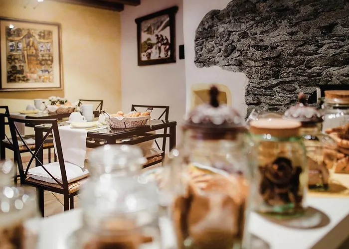 Oda ve Kahvaltı Al Nabuisson 3*